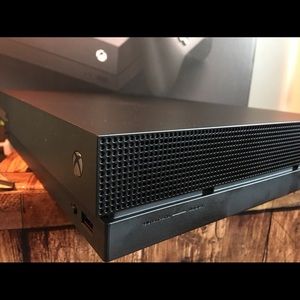 Xbox One Pro 1 Tb $250